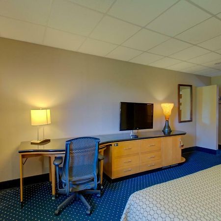 Village Inn Annapolis Bagian luar foto